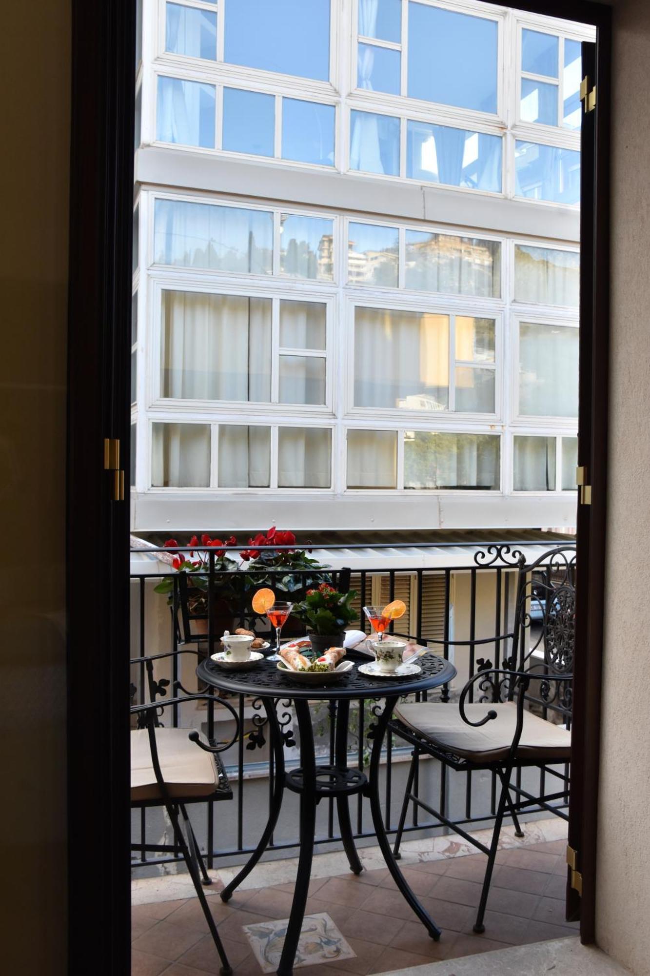 Gloden House Apartments تاورمينا المظهر الخارجي الصورة