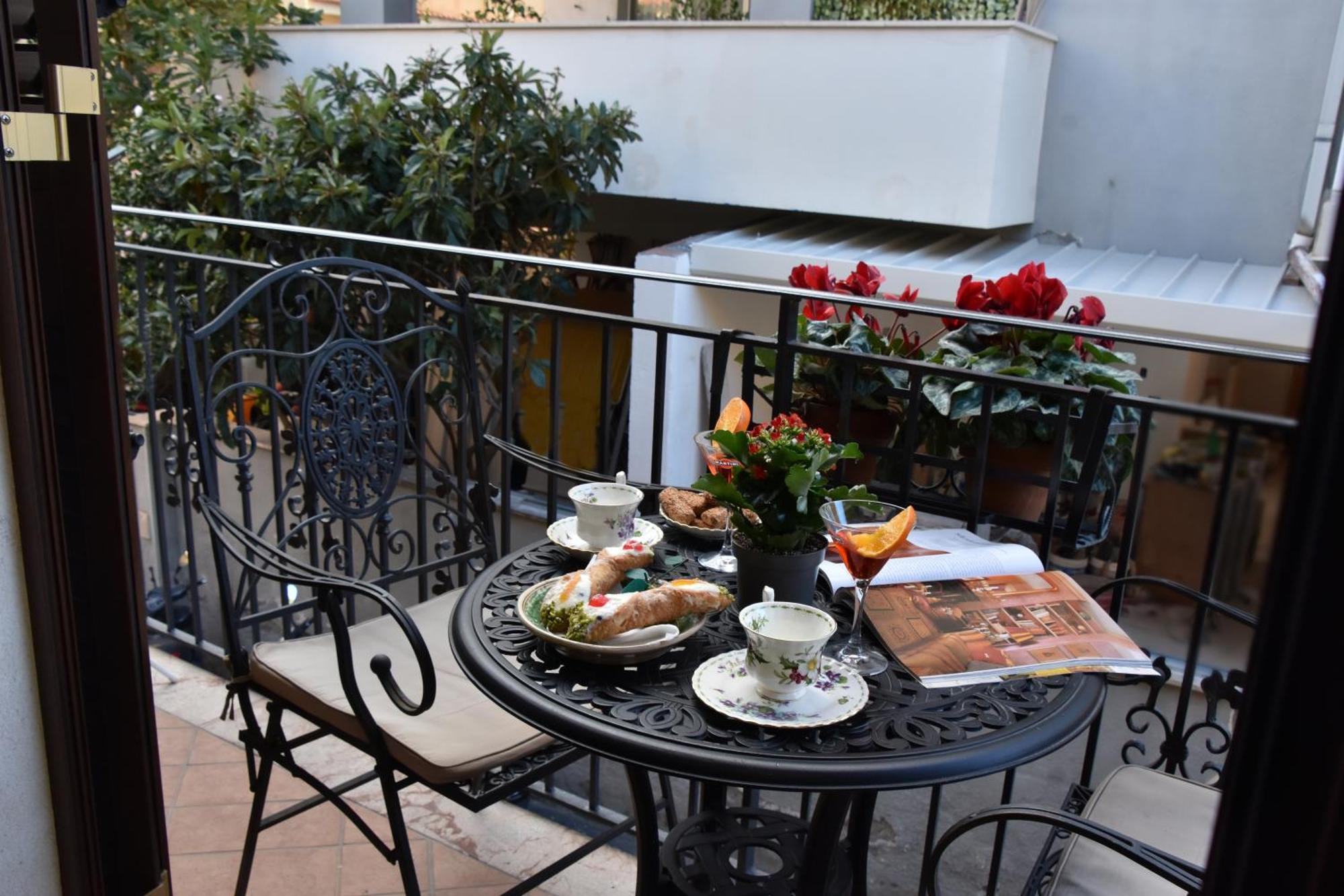 Gloden House Apartments تاورمينا المظهر الخارجي الصورة