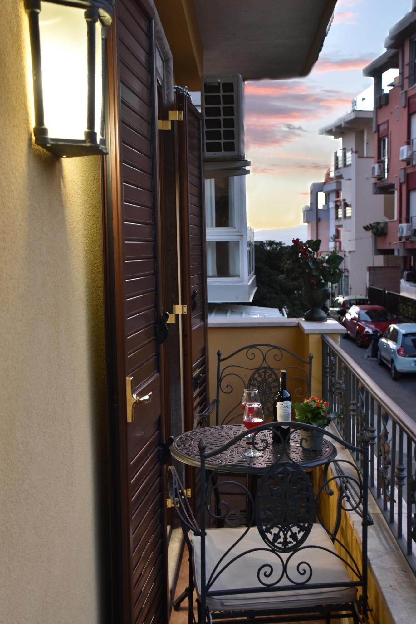 Gloden House Apartments تاورمينا المظهر الخارجي الصورة
